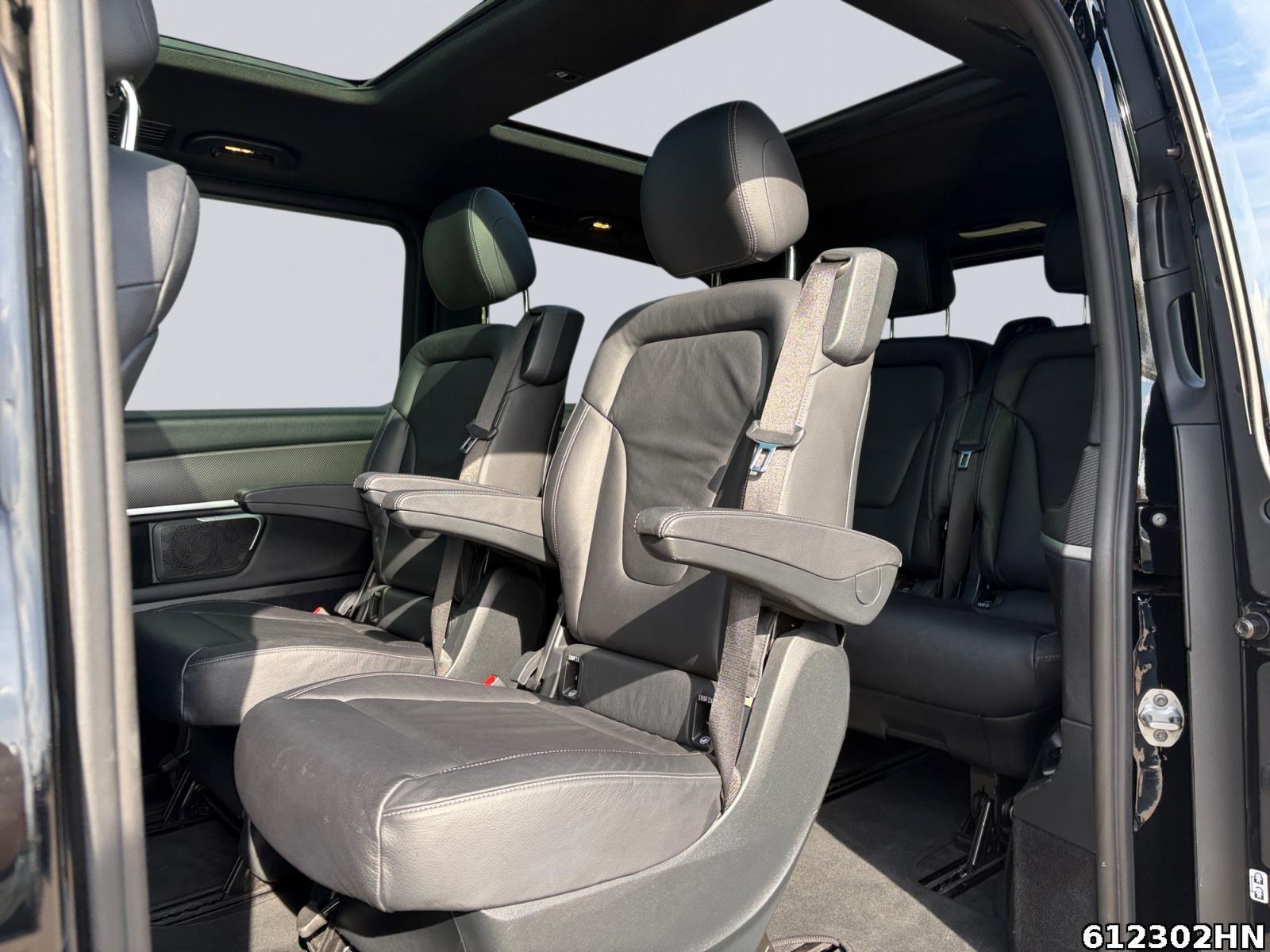Fahrzeugabbildung Mercedes-Benz V 300 EAV/L *AMG*Panorama*Burmester*360°*Distron