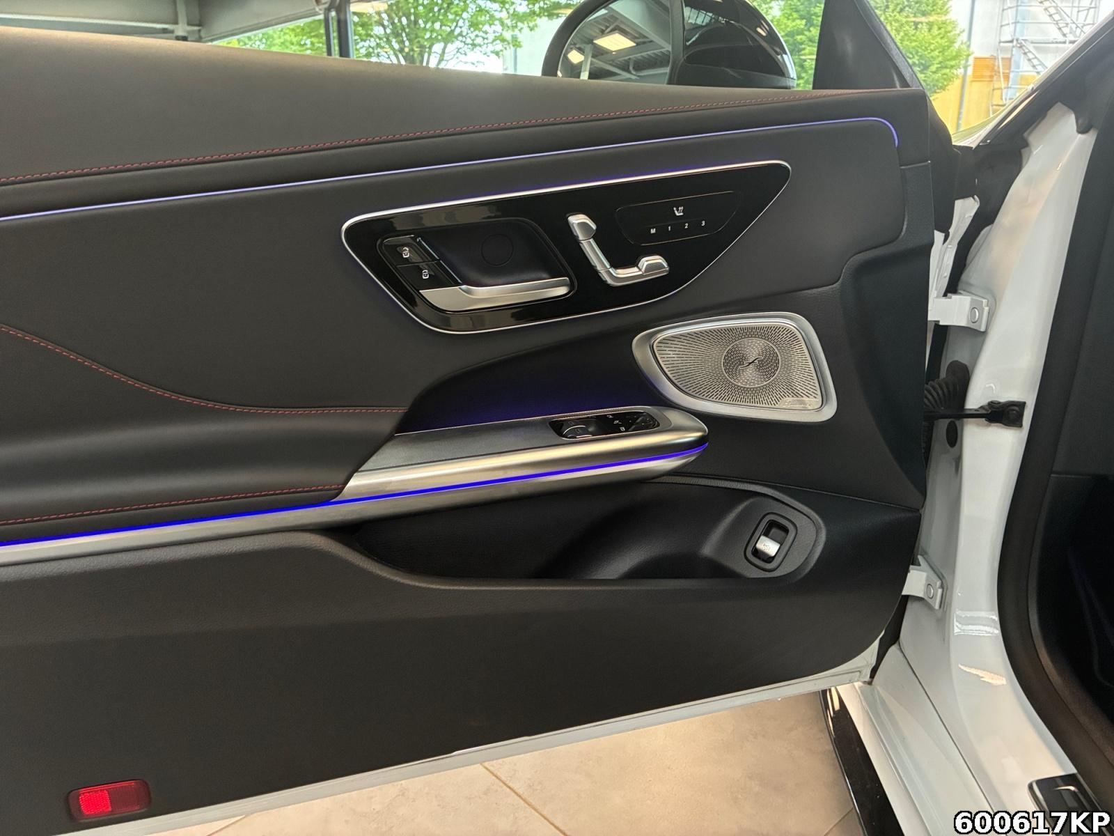 Fahrzeugabbildung Mercedes-Benz CLE 53 AMG 4M+ Pano AHK Burmester 20