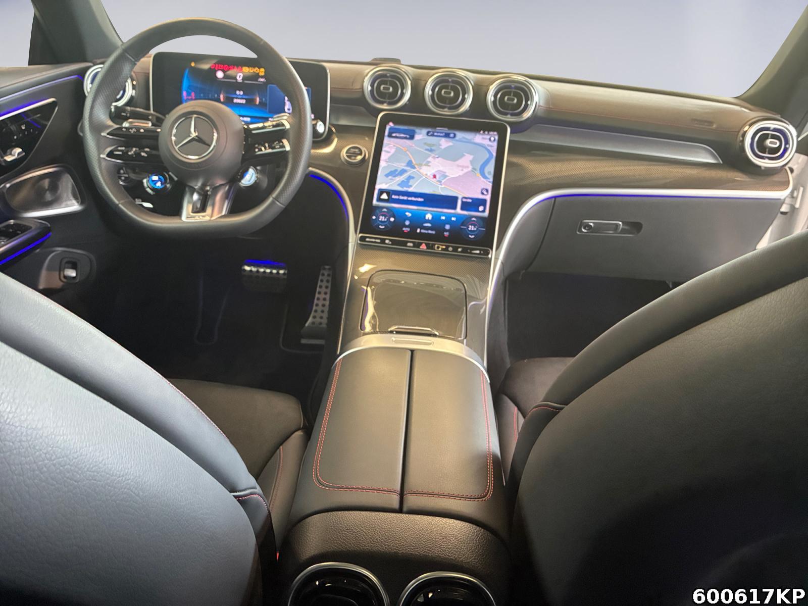 Fahrzeugabbildung Mercedes-Benz CLE 53 AMG 4M+ Pano AHK Burmester 20