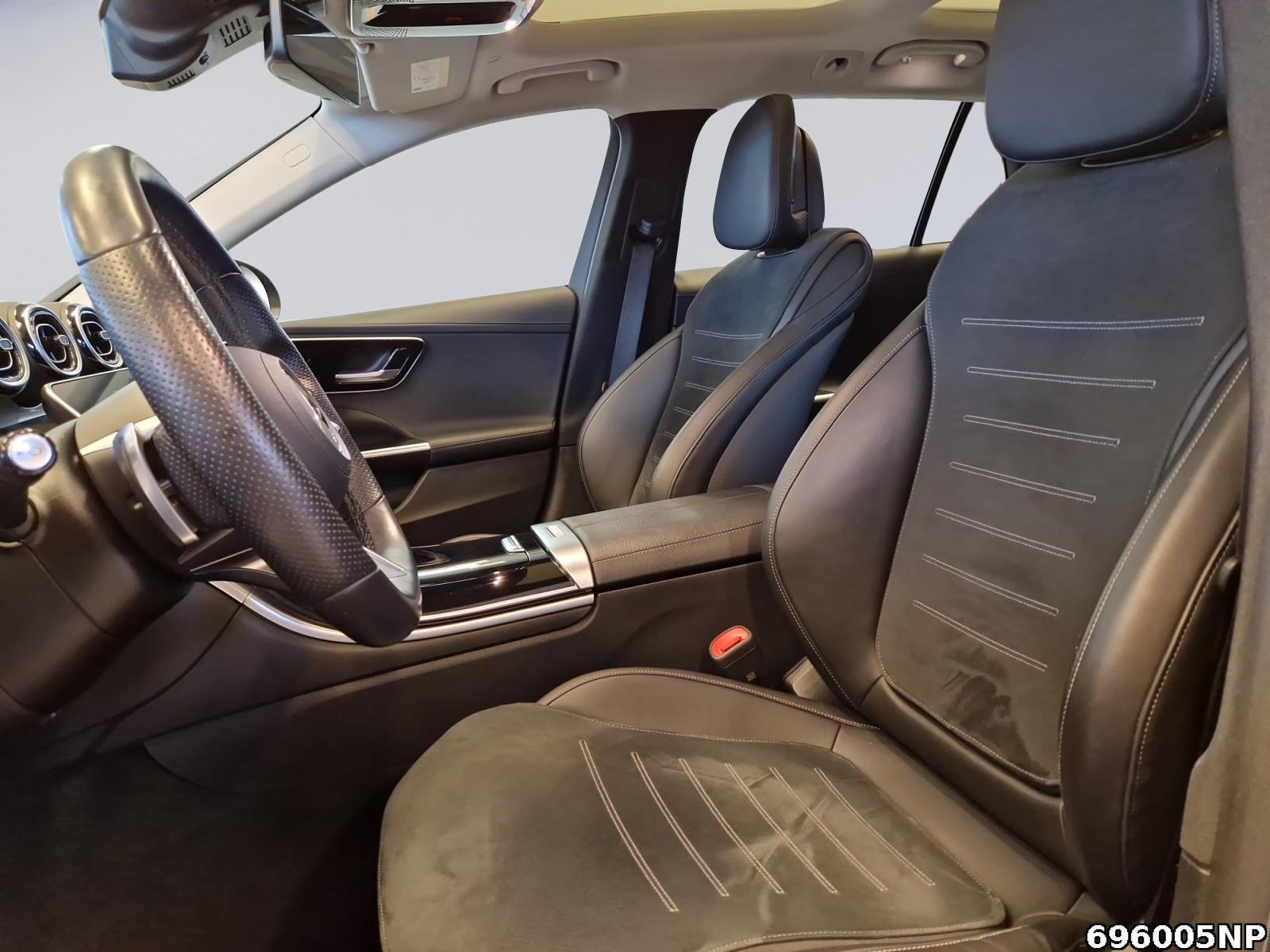 Fahrzeugabbildung Mercedes-Benz C 220 d T AMG Line Panorama Rückfahrkamera DAB+