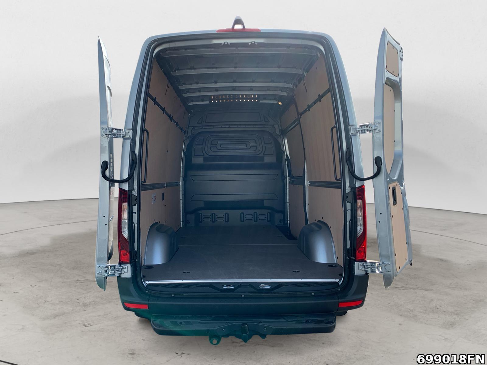 Fahrzeugabbildung Mercedes-Benz Sprinter 315 SELECT L2H2 LED*AHK*360° KAMERA*UVM