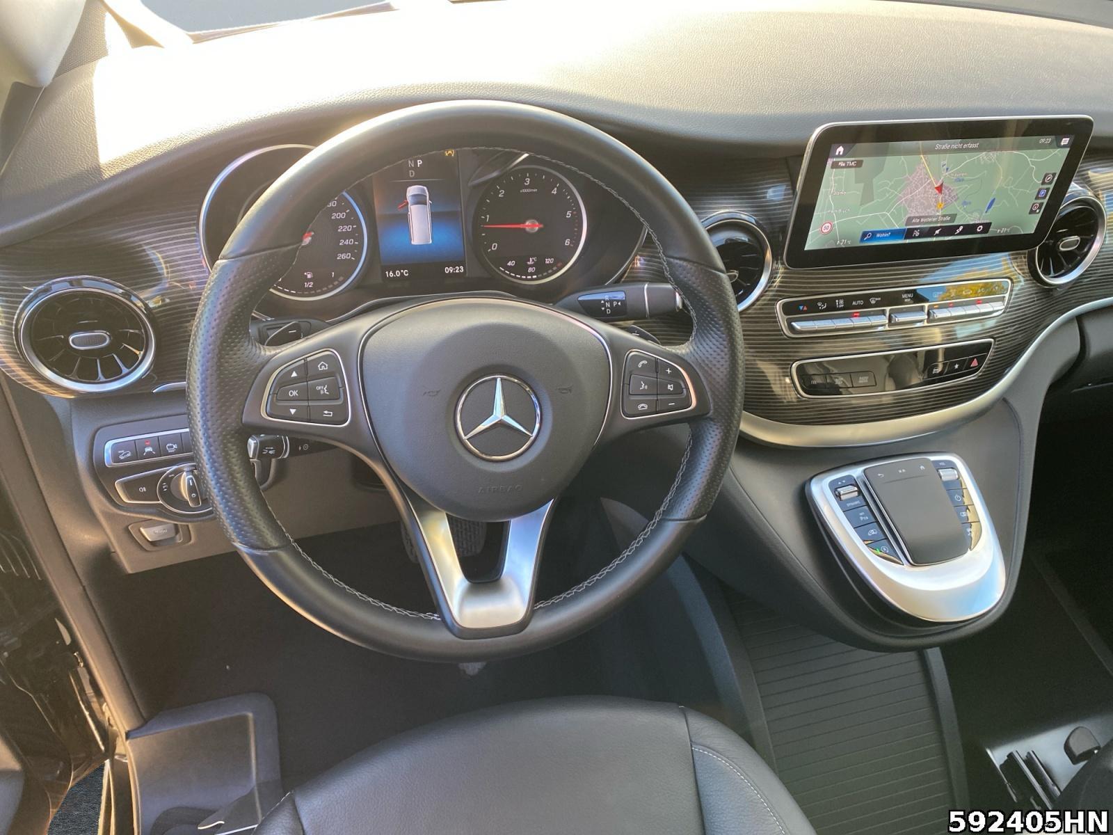 Fahrzeugabbildung Mercedes-Benz V 300 AVE/EL *4x4*Burmester*Distronic*el. Türen*