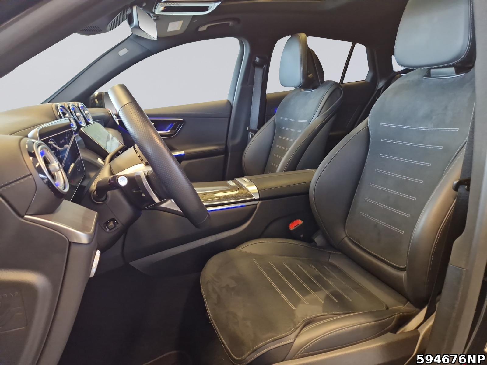 Fahrzeugabbildung Mercedes-Benz GLC 300 de 4M AMG Night Pano AHK 360° DIGITAL