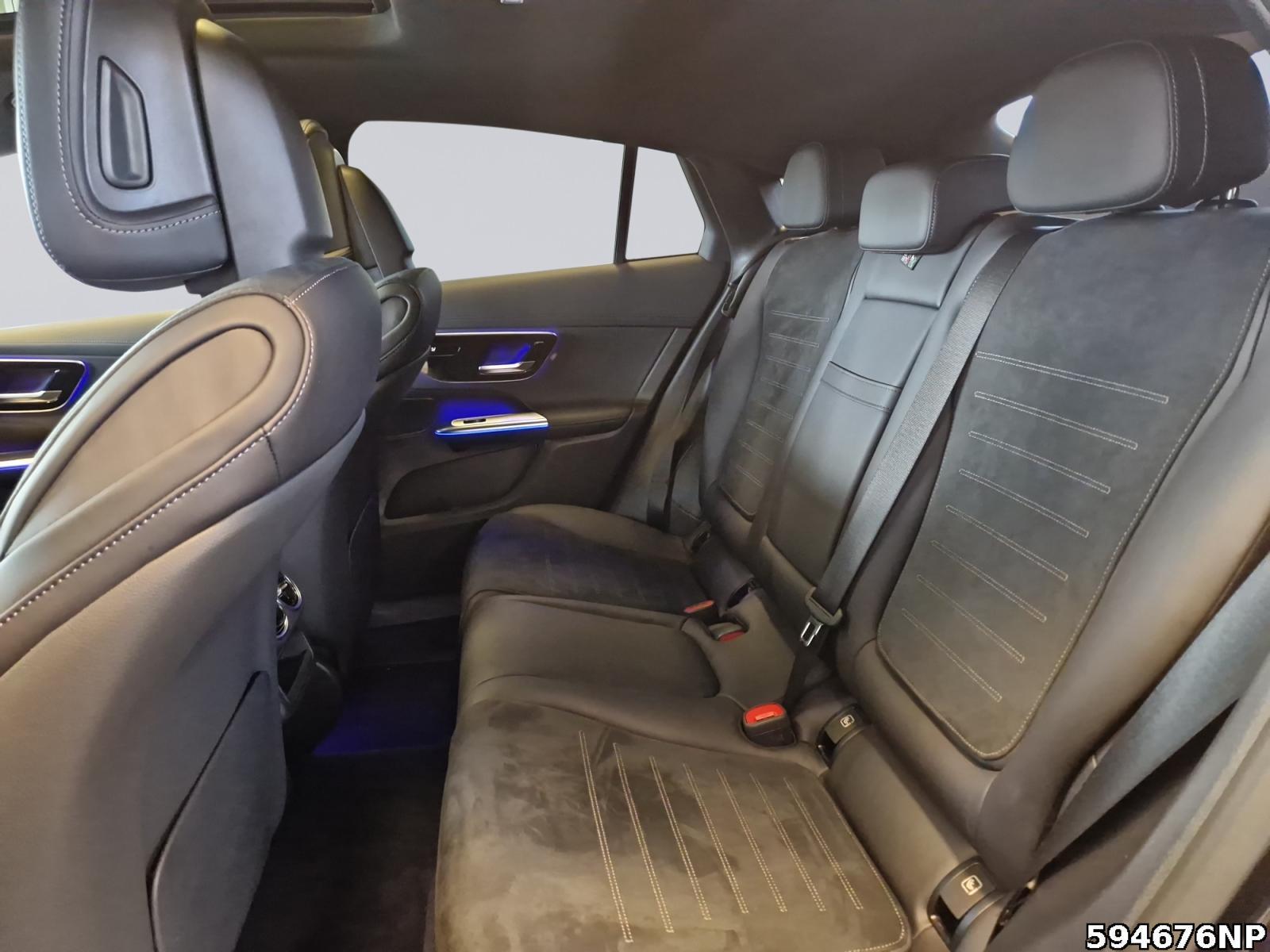 Fahrzeugabbildung Mercedes-Benz GLC 300 de 4M AMG Night Pano AHK 360° DIGITAL