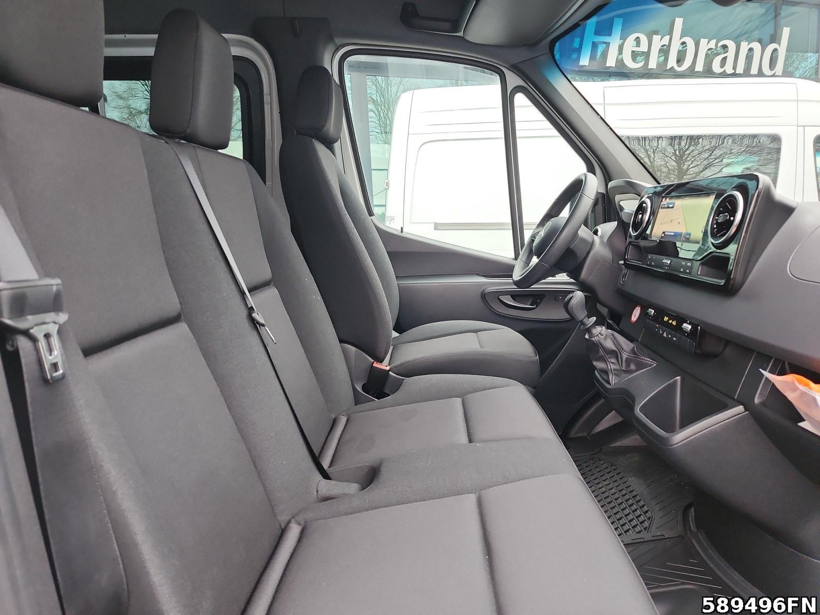 Fahrzeugabbildung Mercedes-Benz Sprinter 317 Pro XXL Mixto * AHK* 3.500 kg