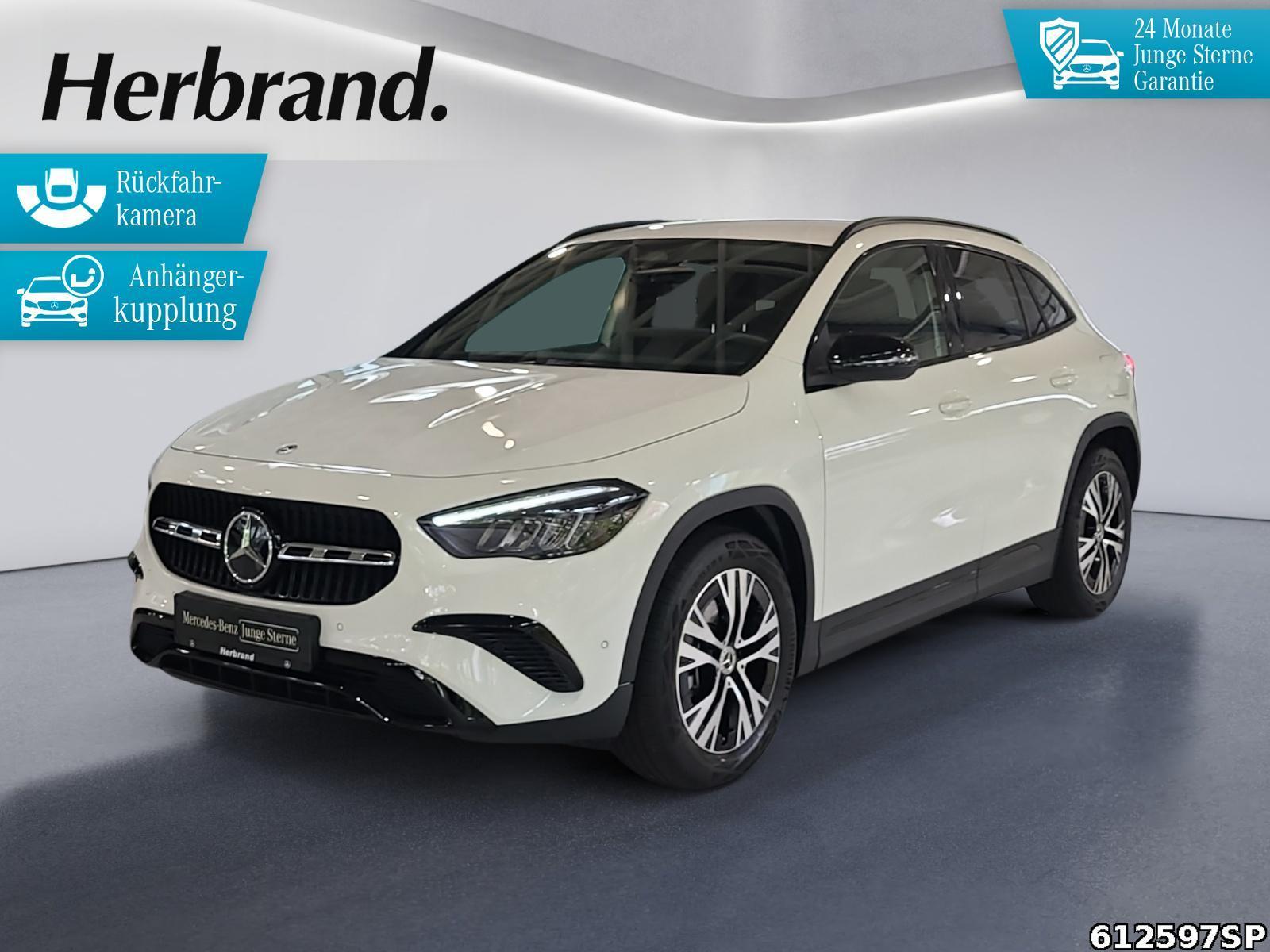 Mercedes-Benz GLA 200 Progressive AHK Night Kamera LED