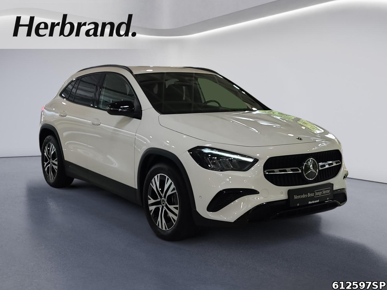 Fahrzeugabbildung Mercedes-Benz GLA 200 Progressive AHK Night Kamera LED