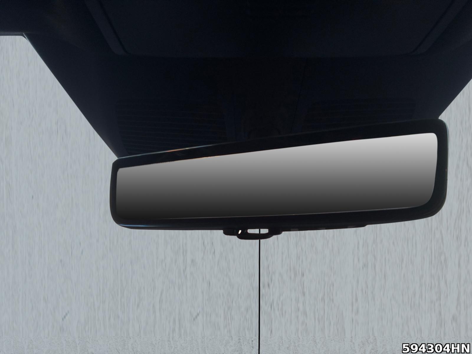 Fahrzeugabbildung Mercedes-Benz V 250 AVG/L AMG *7 SITZE*STANDHEIZ*AHK*BURMESTER