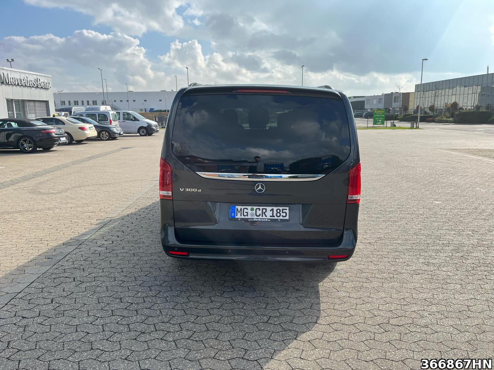 Fahrzeugabbildung Mercedes-Benz V 300 ED/E 4X2 3430