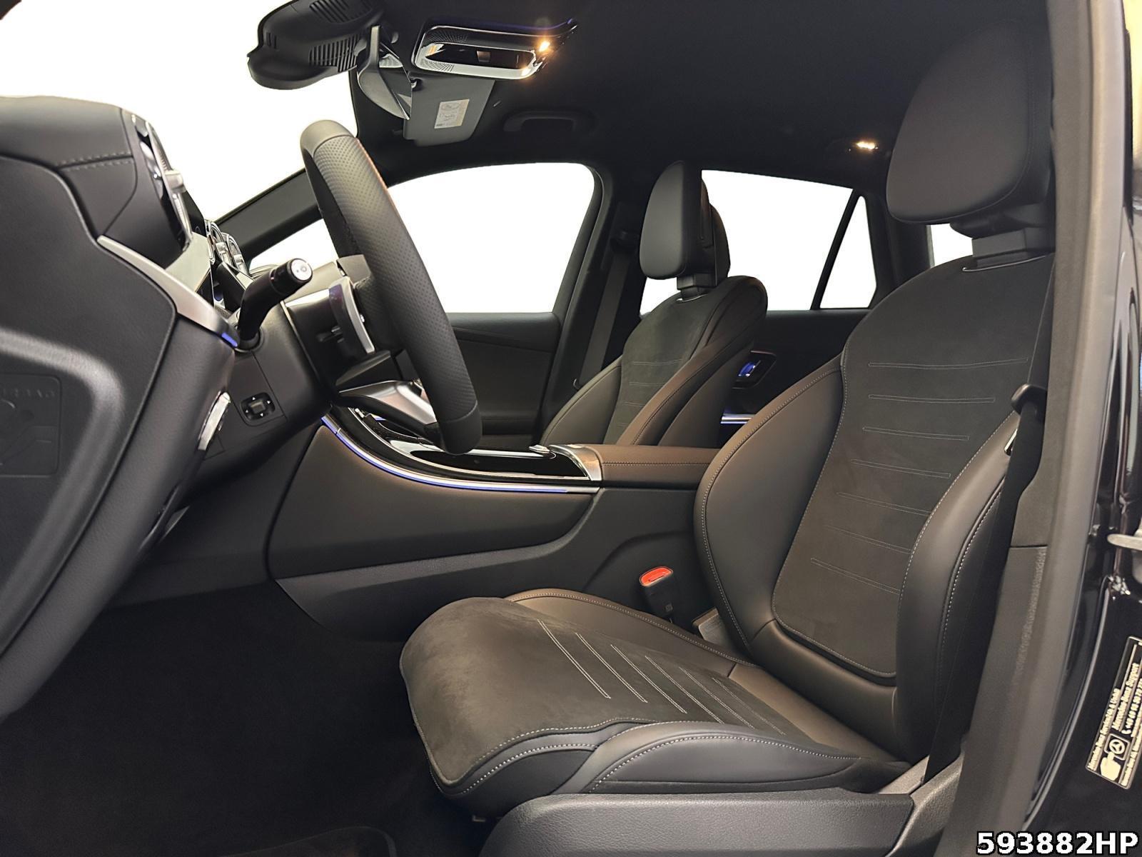 Fahrzeugabbildung Mercedes-Benz GLC 220 d 4MATIC +AMG+AHK+DIGITAL-LIGHT+MEMO+360