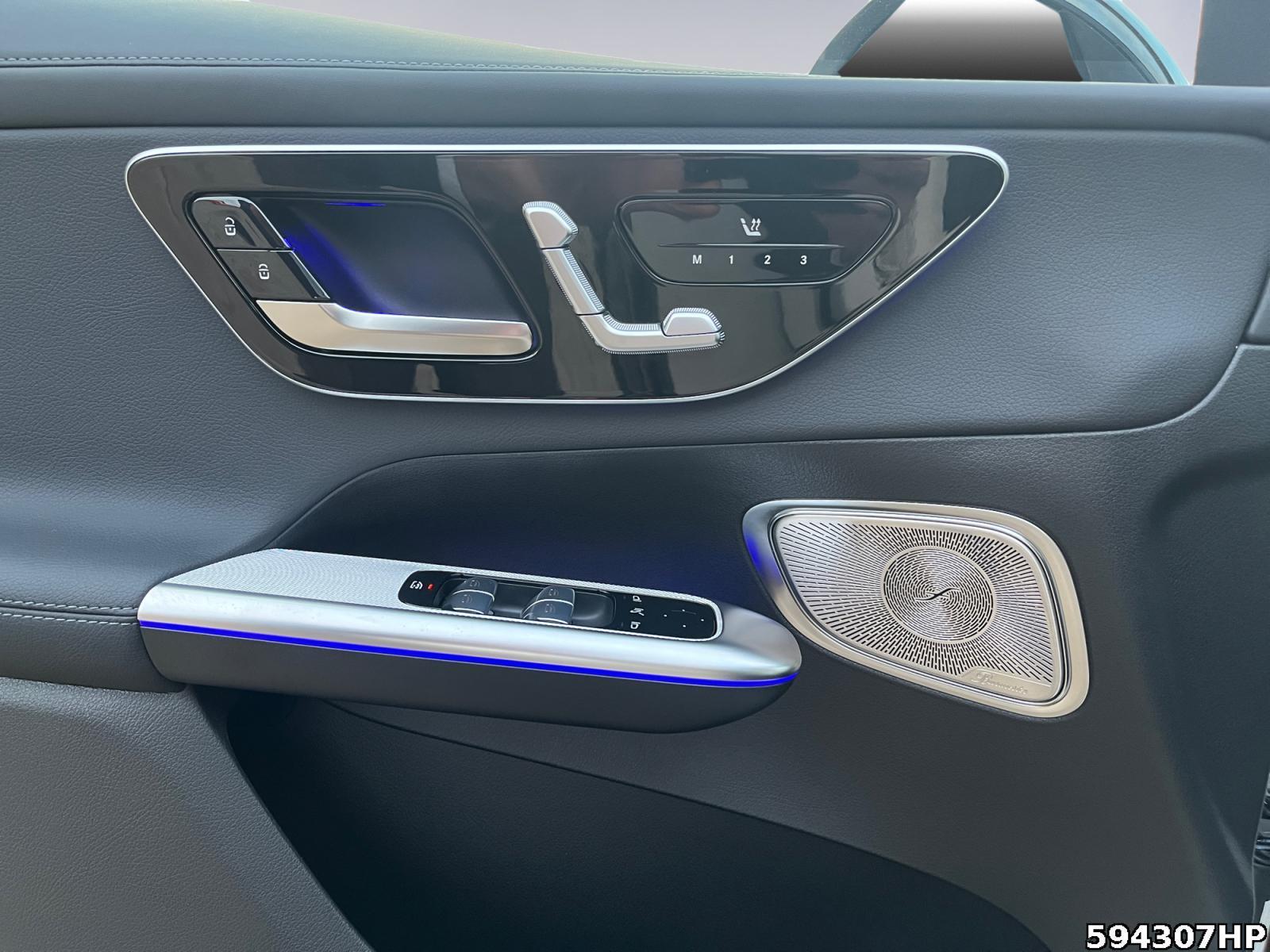 Fahrzeugabbildung Mercedes-Benz GLC 450 d 4M AMG AHK Pano Memory 360° Distronic