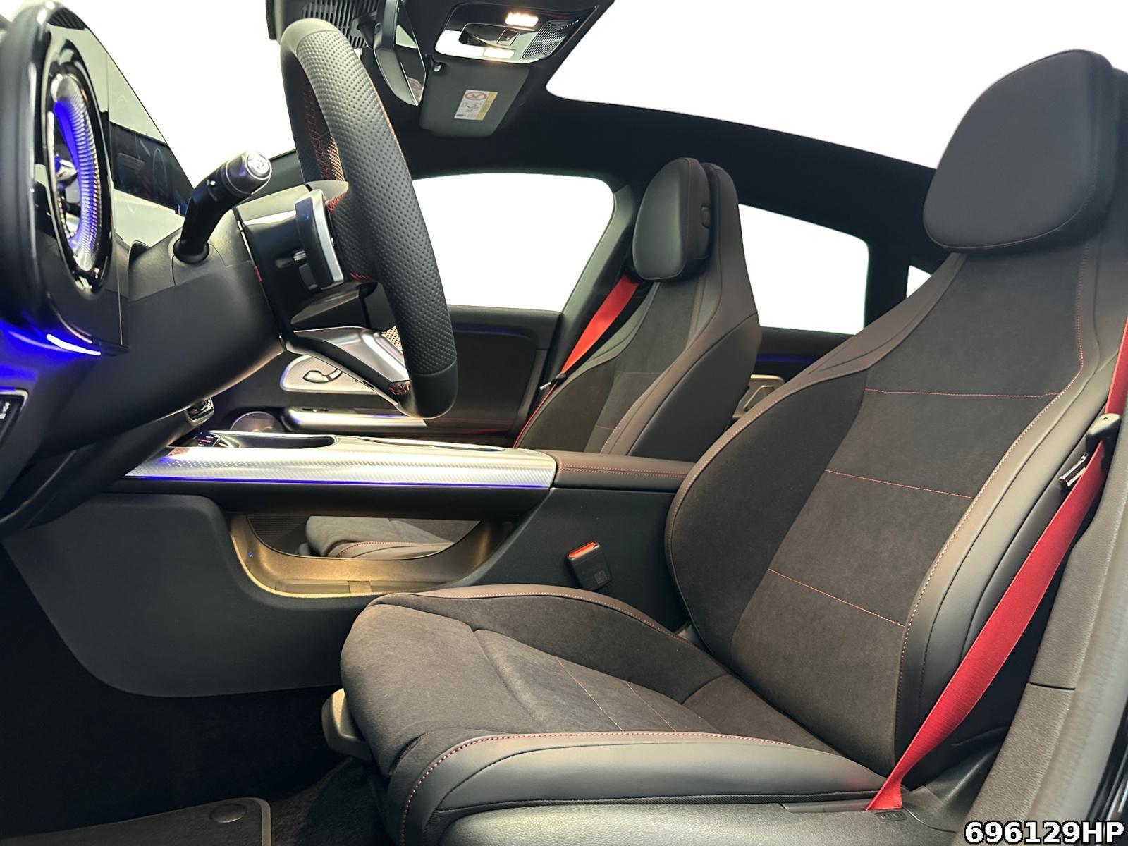 Fahrzeugabbildung Mercedes-Benz CLA 250 Shooting Brake +AMG+NIGHT+HUD+BURMESTER+SUPERS+