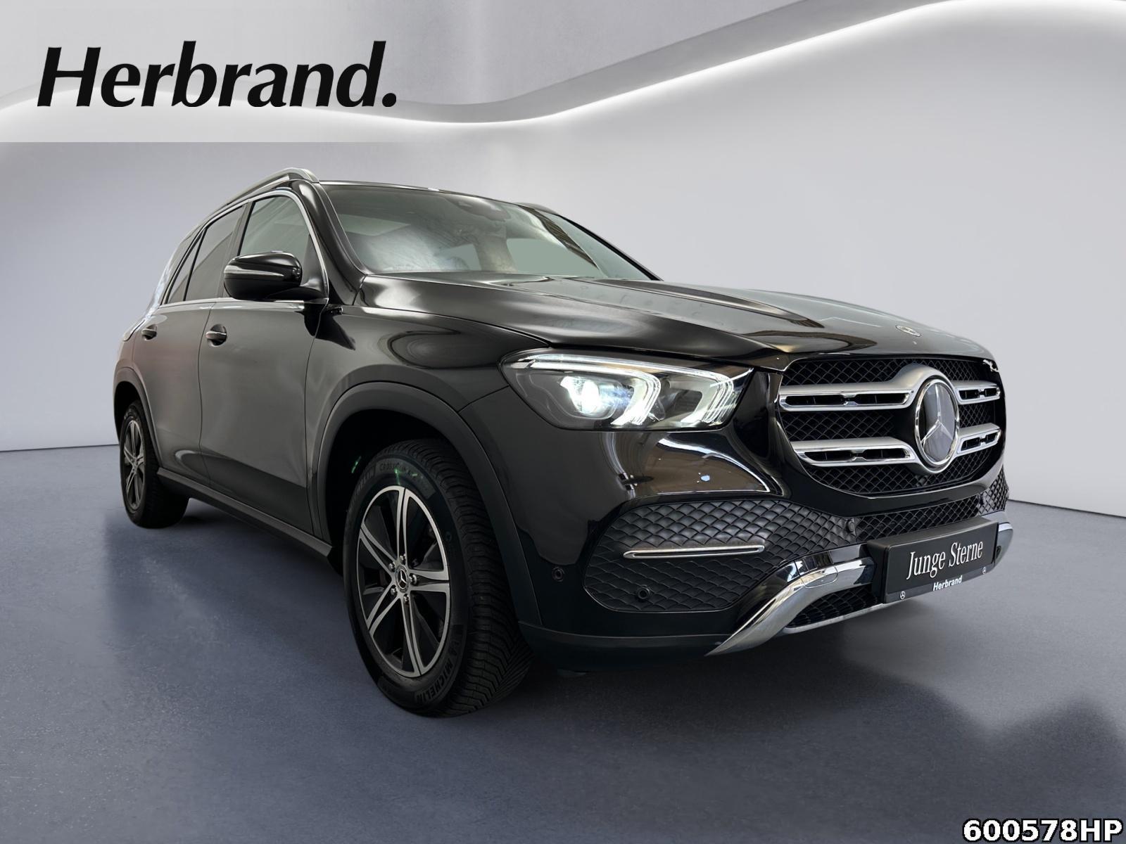 Fahrzeugabbildung Mercedes-Benz GLE 300 d 4M Pano DISTRONIC AHK CarPlay Widesrc