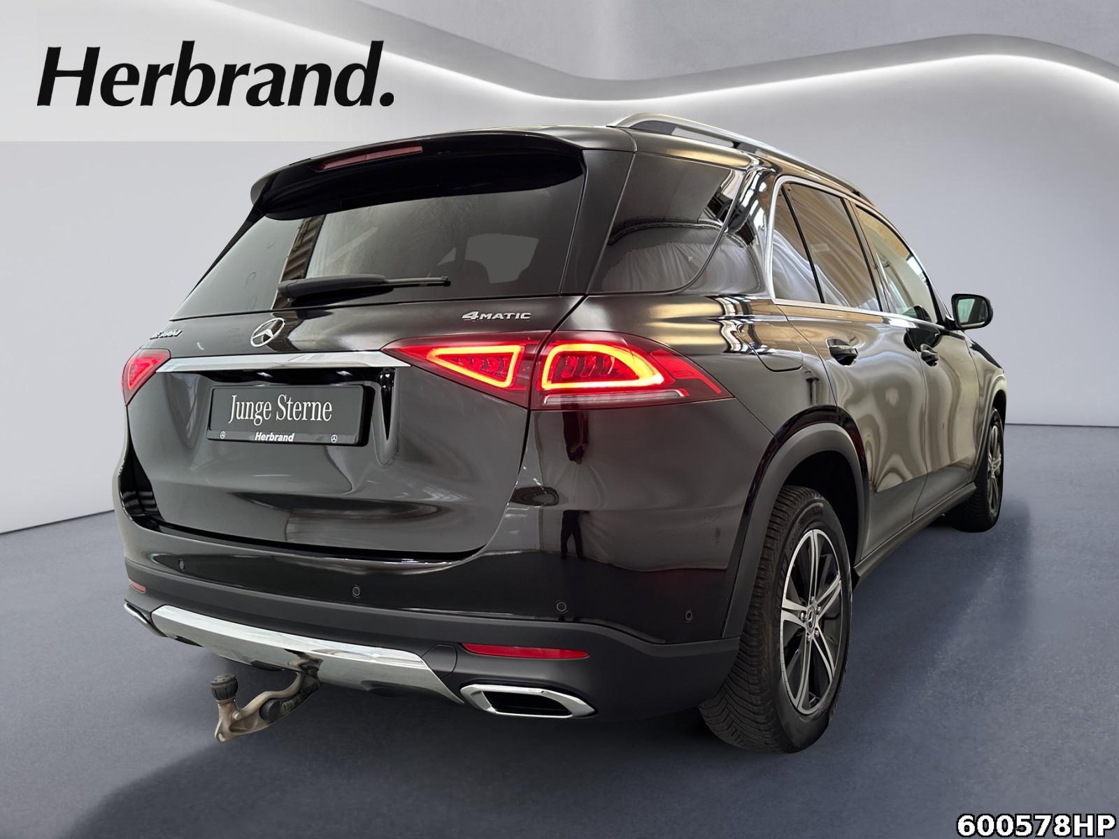 Fahrzeugabbildung Mercedes-Benz GLE 300 d 4M Pano DISTRONIC AHK CarPlay Widesrc
