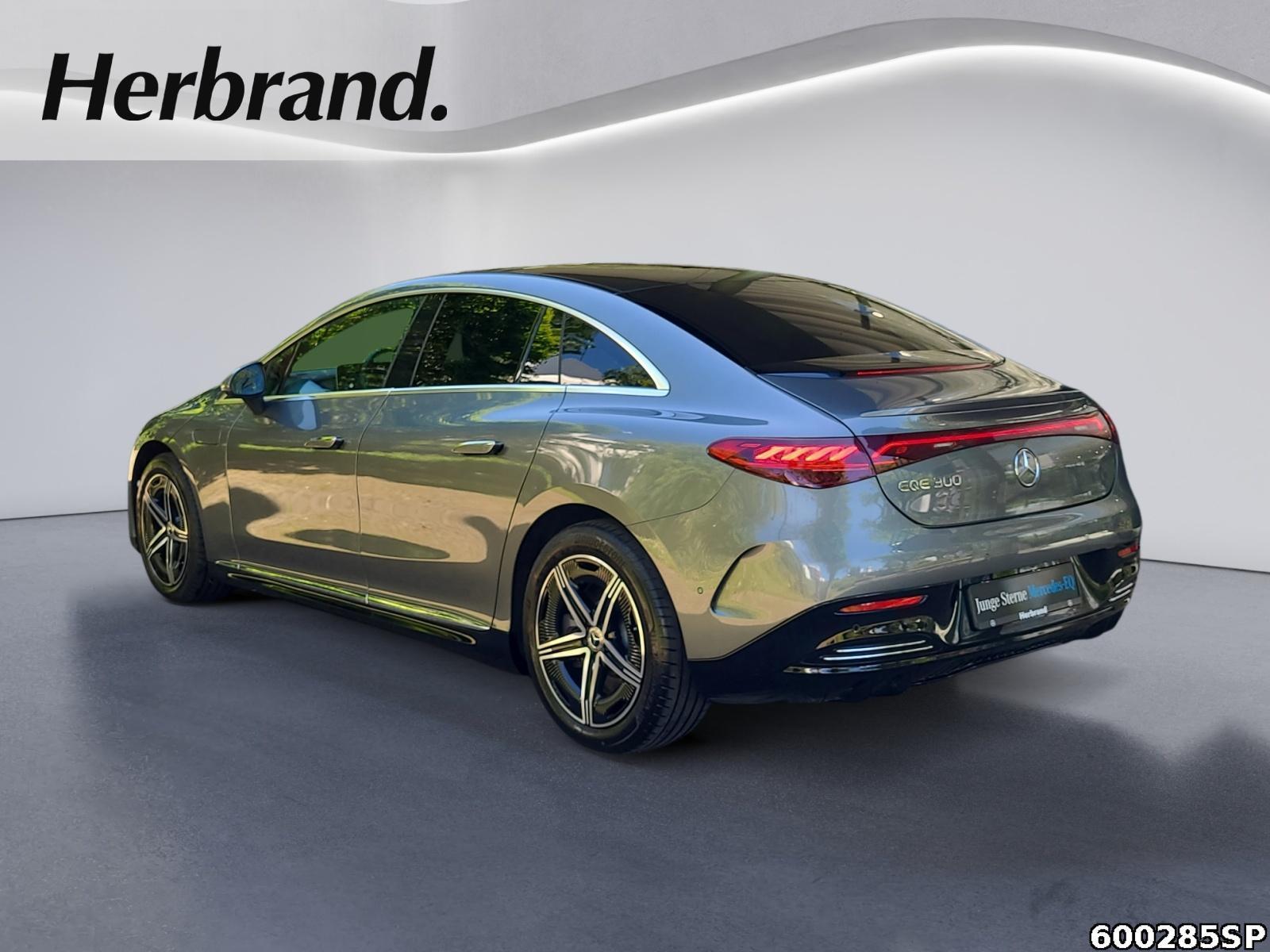Fahrzeugabbildung Mercedes-Benz EQE AMG Pano Memory Distronic CarPlay Totw.