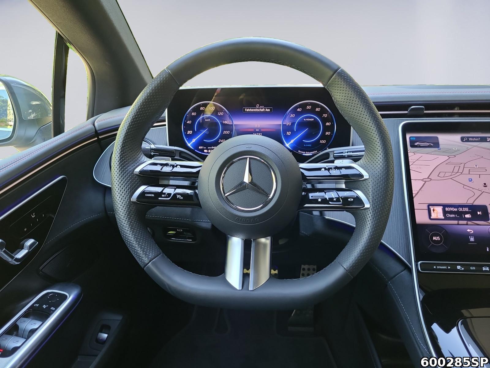 Fahrzeugabbildung Mercedes-Benz EQE AMG Pano Memory Distronic CarPlay Totw.