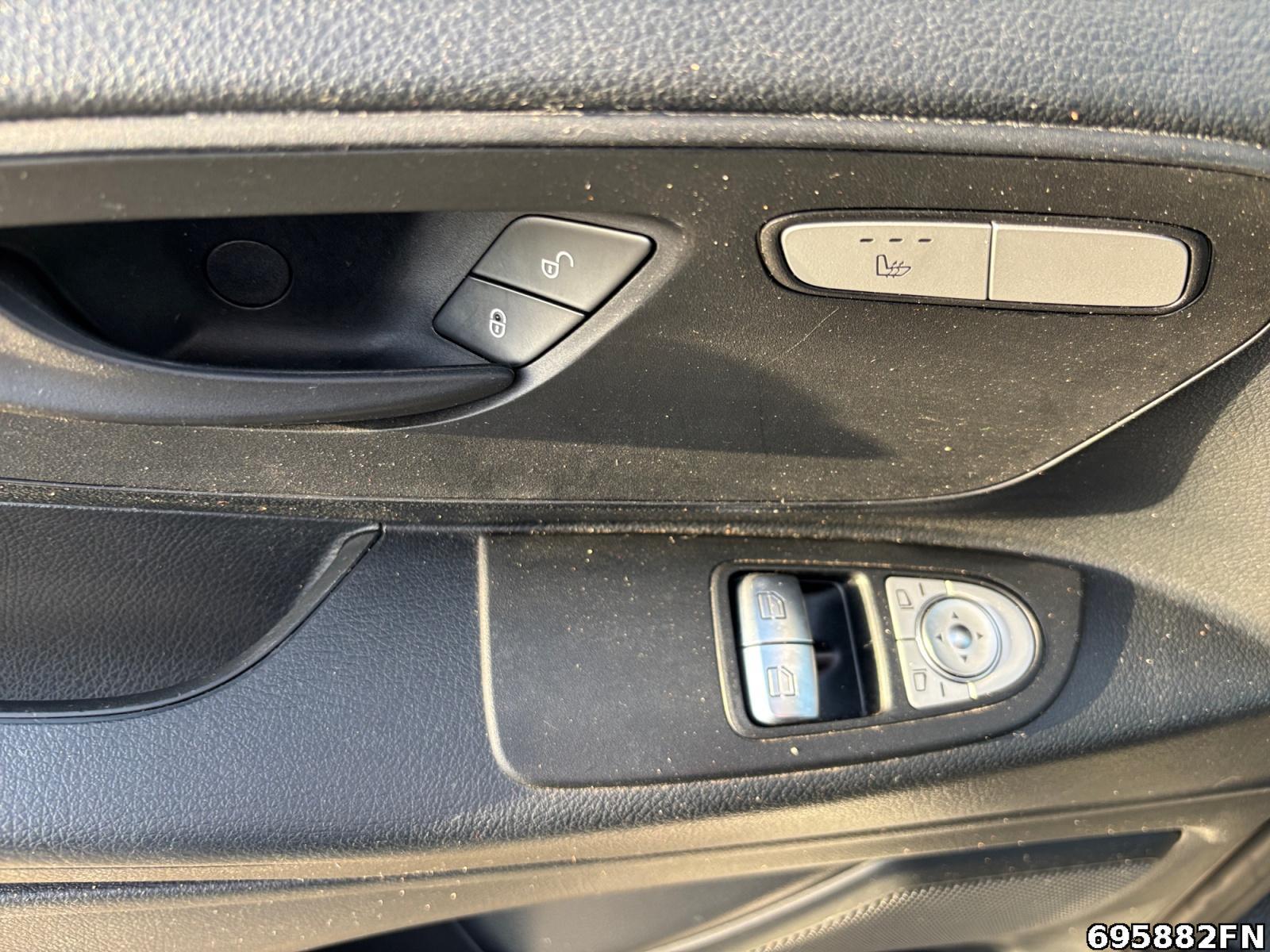 Fahrzeugabbildung Mercedes-Benz Vito 114 CDI Tourer PRO EL*Navi*Kamera*Hecktüre