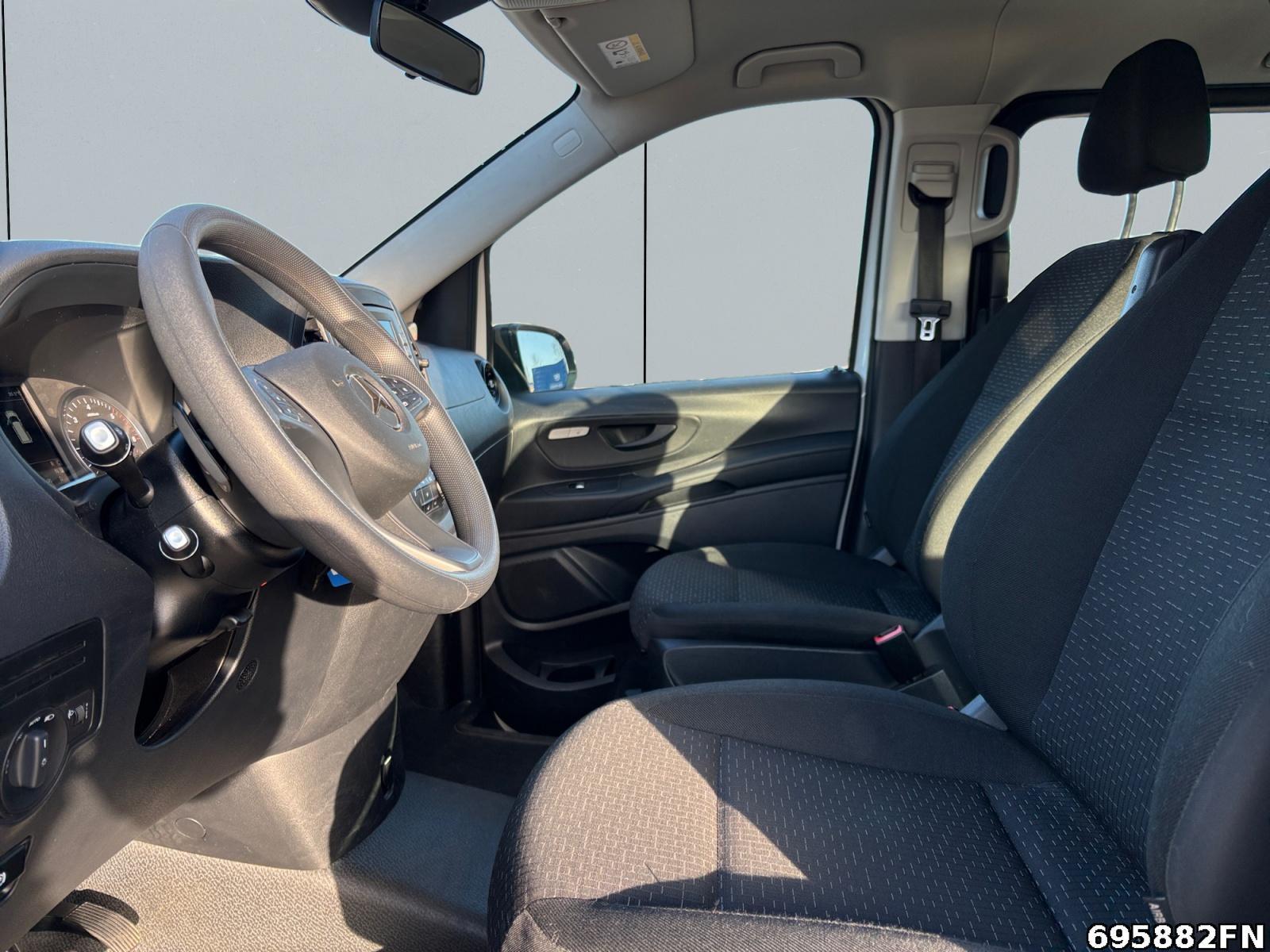 Fahrzeugabbildung Mercedes-Benz Vito 114 CDI Tourer PRO EL*Navi*Kamera*Hecktüre
