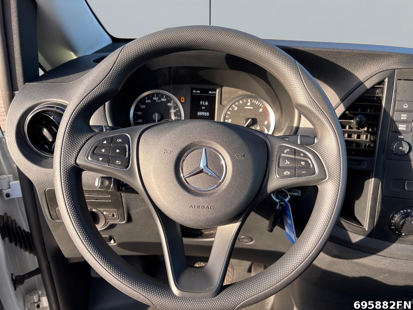 Fahrzeugabbildung Mercedes-Benz Vito 114 CDI Tourer PRO EL*Navi*Kamera*Hecktüre