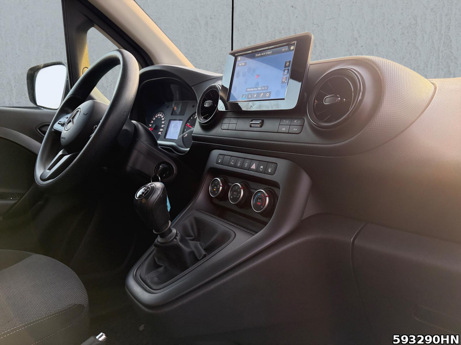 Fahrzeugabbildung Mercedes-Benz Citan 112 CDI *Kamera*Navi*Hecktüren*Klima*MBUX*