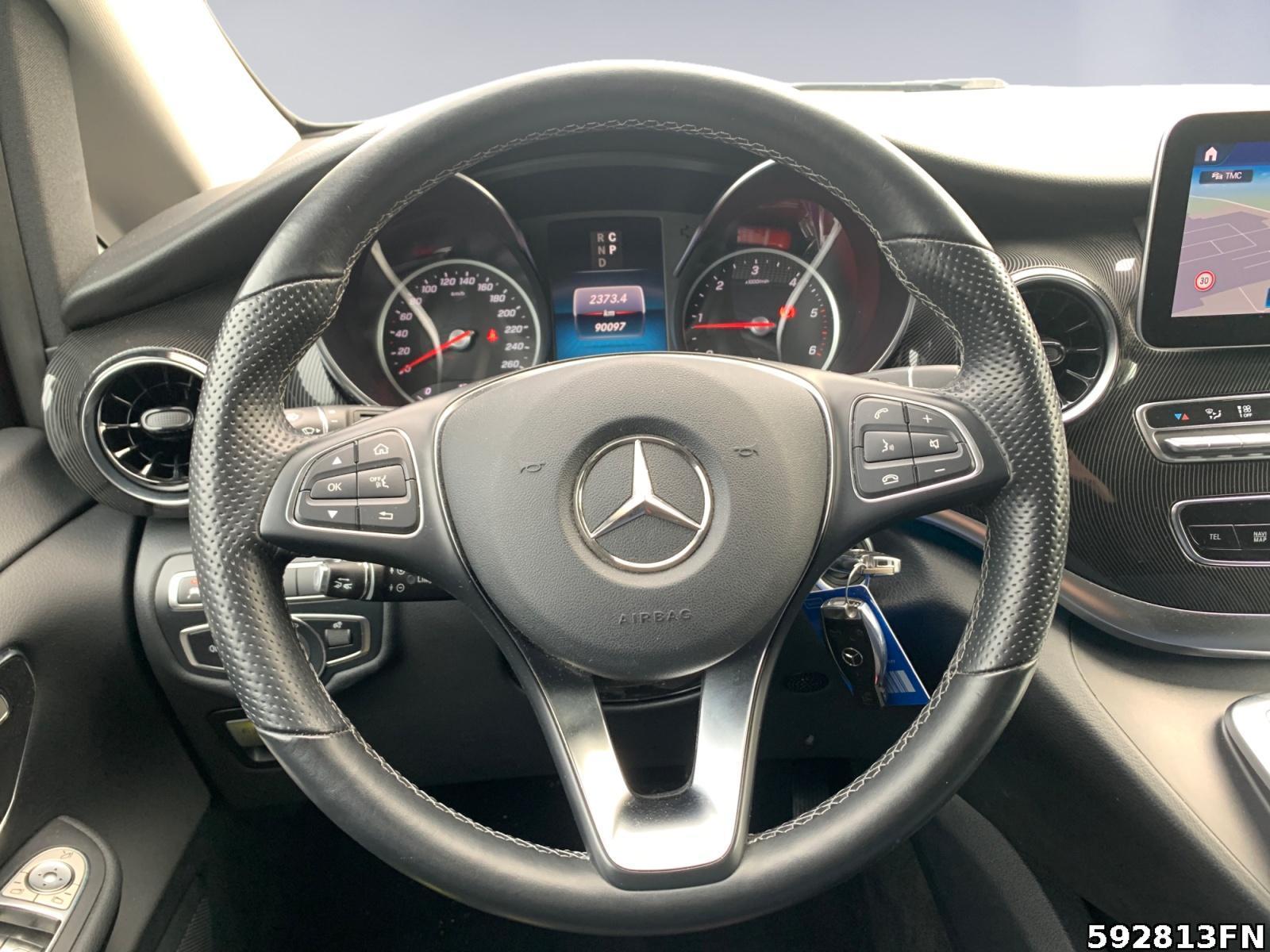 Fahrzeugabbildung Mercedes-Benz V 220 ED/L *DISTRONIC*LED*STANDHEIZ*EASY-PACK*