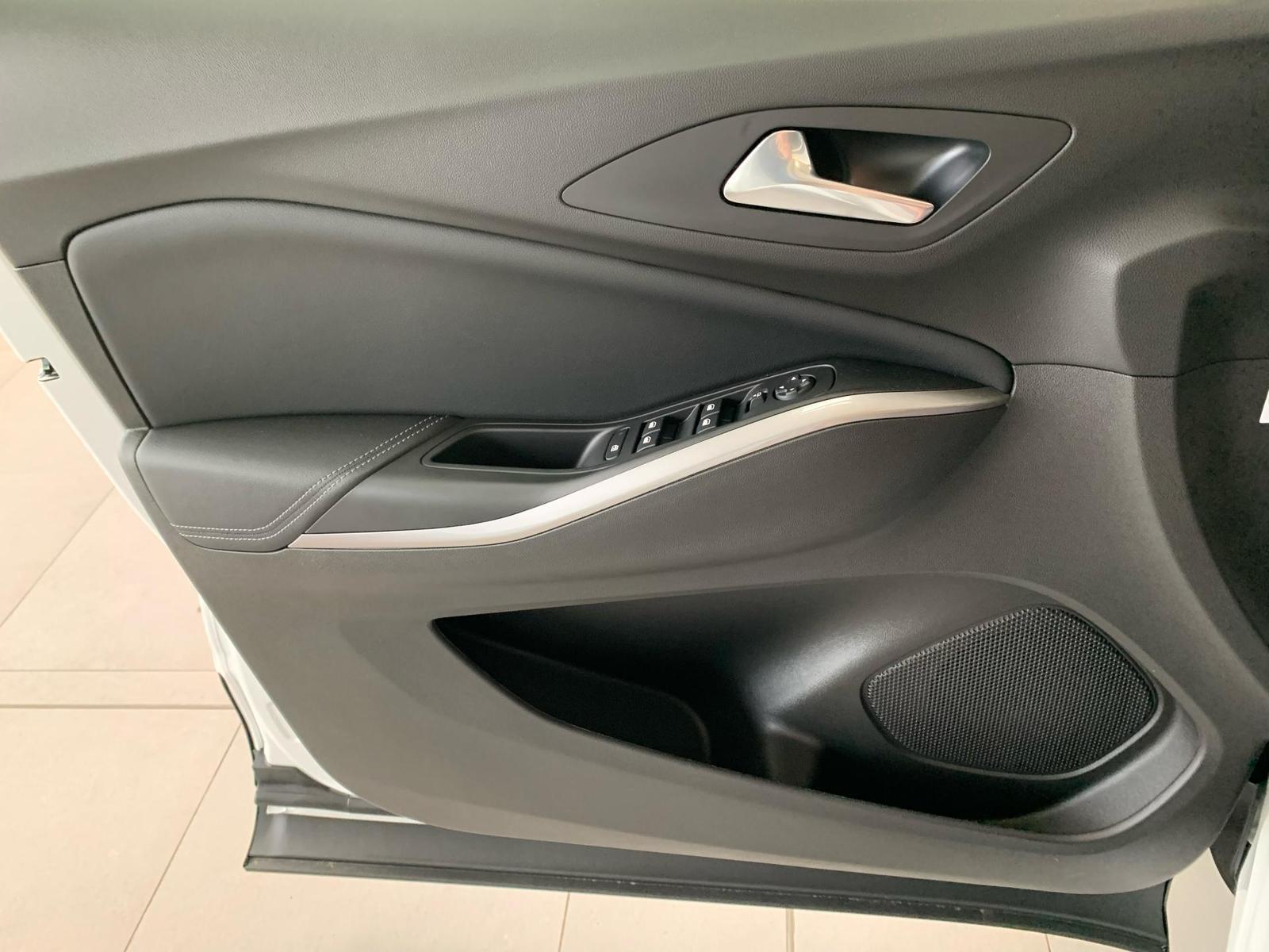 Fahrzeugabbildung Opel Grandland X GS +NAVI+SHZ+CARPLAY+TEMPOMAT+KAMERA