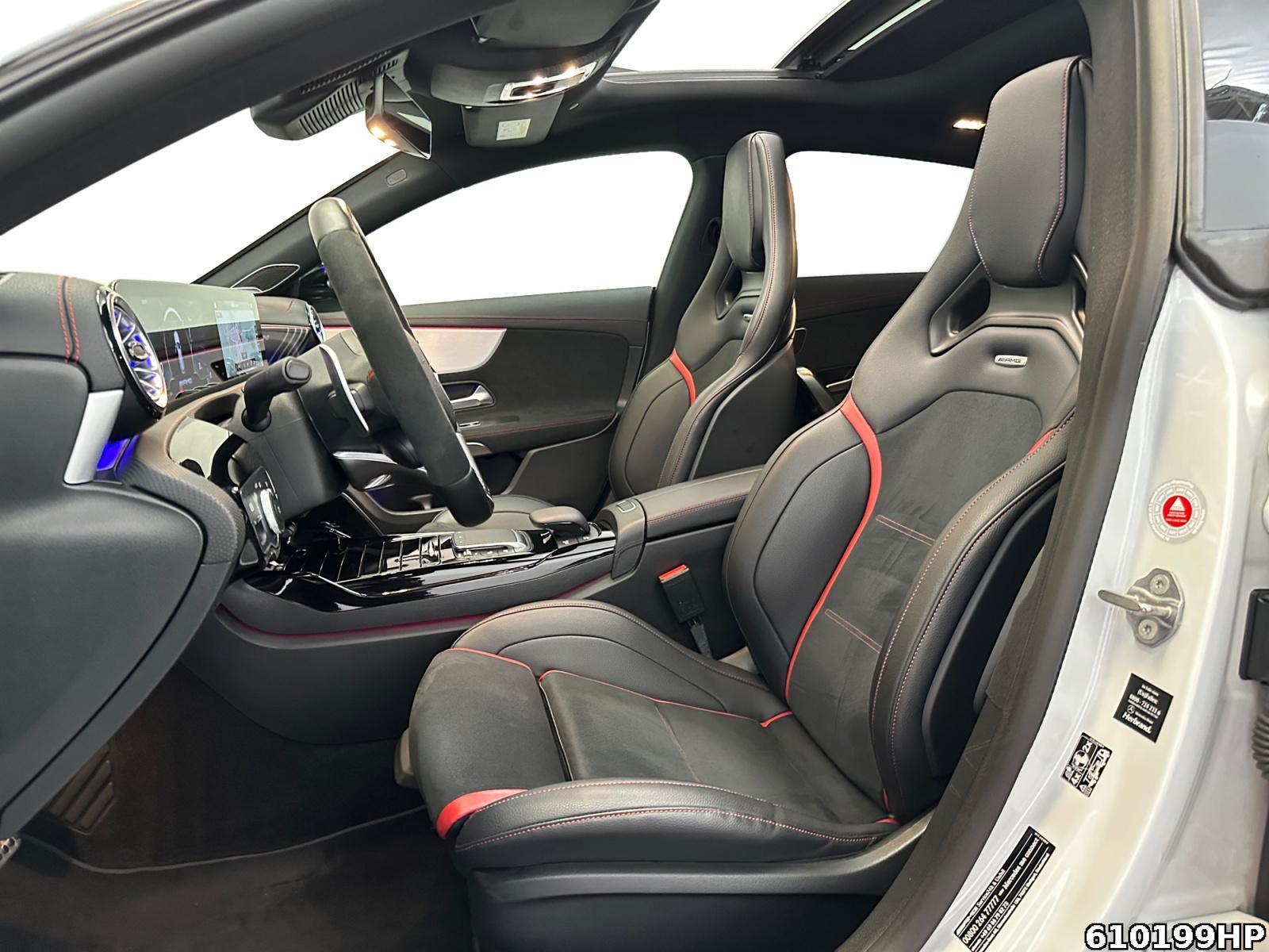 Fahrzeugabbildung Mercedes-Benz CLA 45 AMG Shooting Brake S Burmester Pano HUD Night Perf.