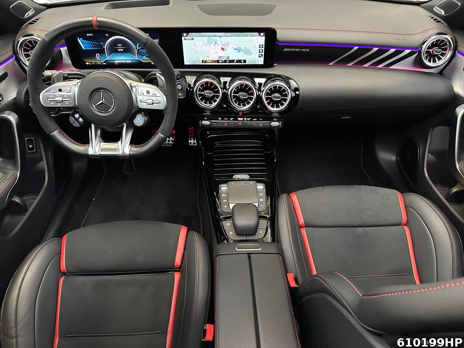 Fahrzeugabbildung Mercedes-Benz CLA 45 AMG Shooting Brake S Burmester Pano HUD Night Perf.