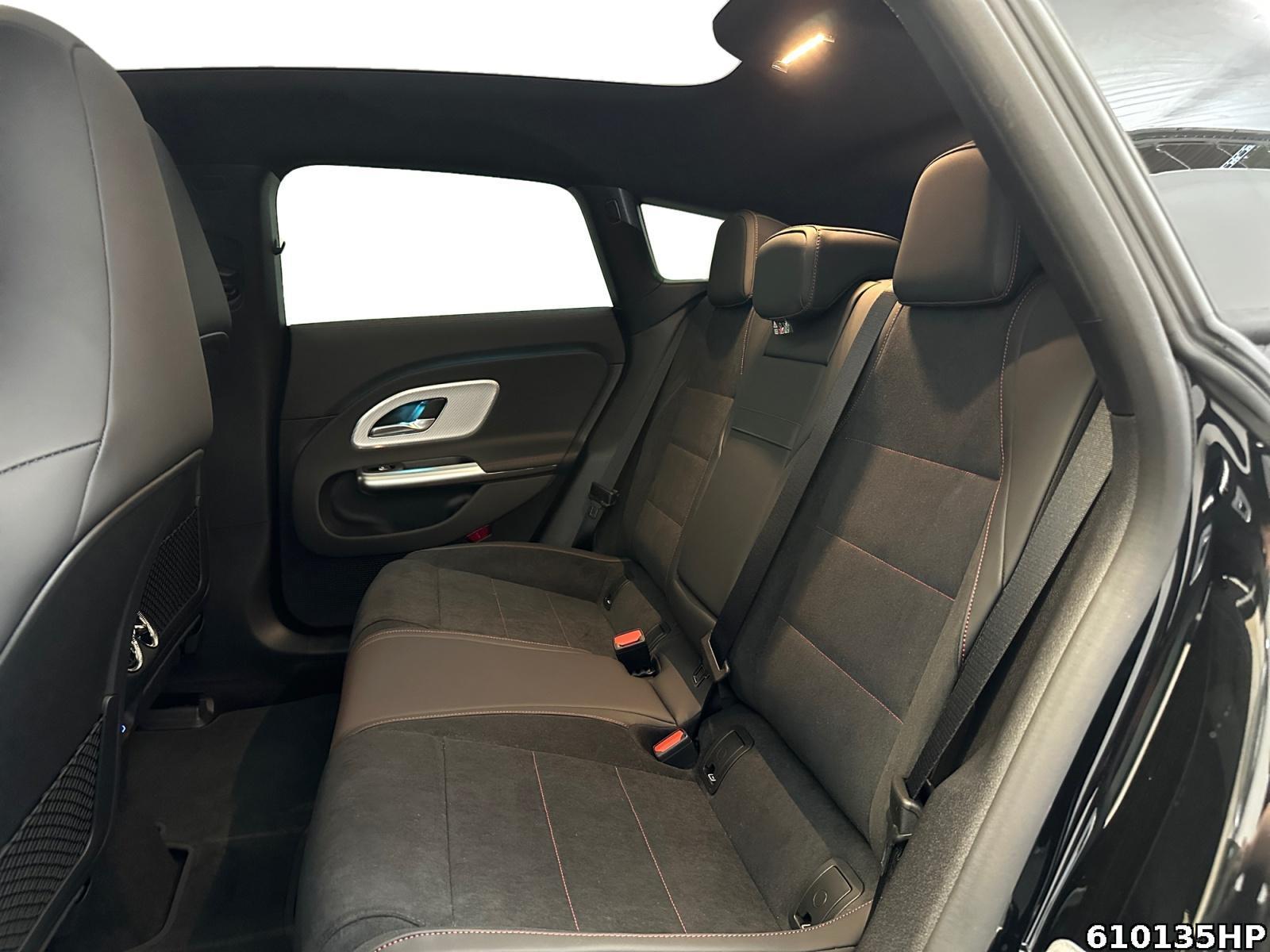 Fahrzeugabbildung Mercedes-Benz CLA 250 Shooting Brake +AMG-LINE+NIGHT+AHK+360k+