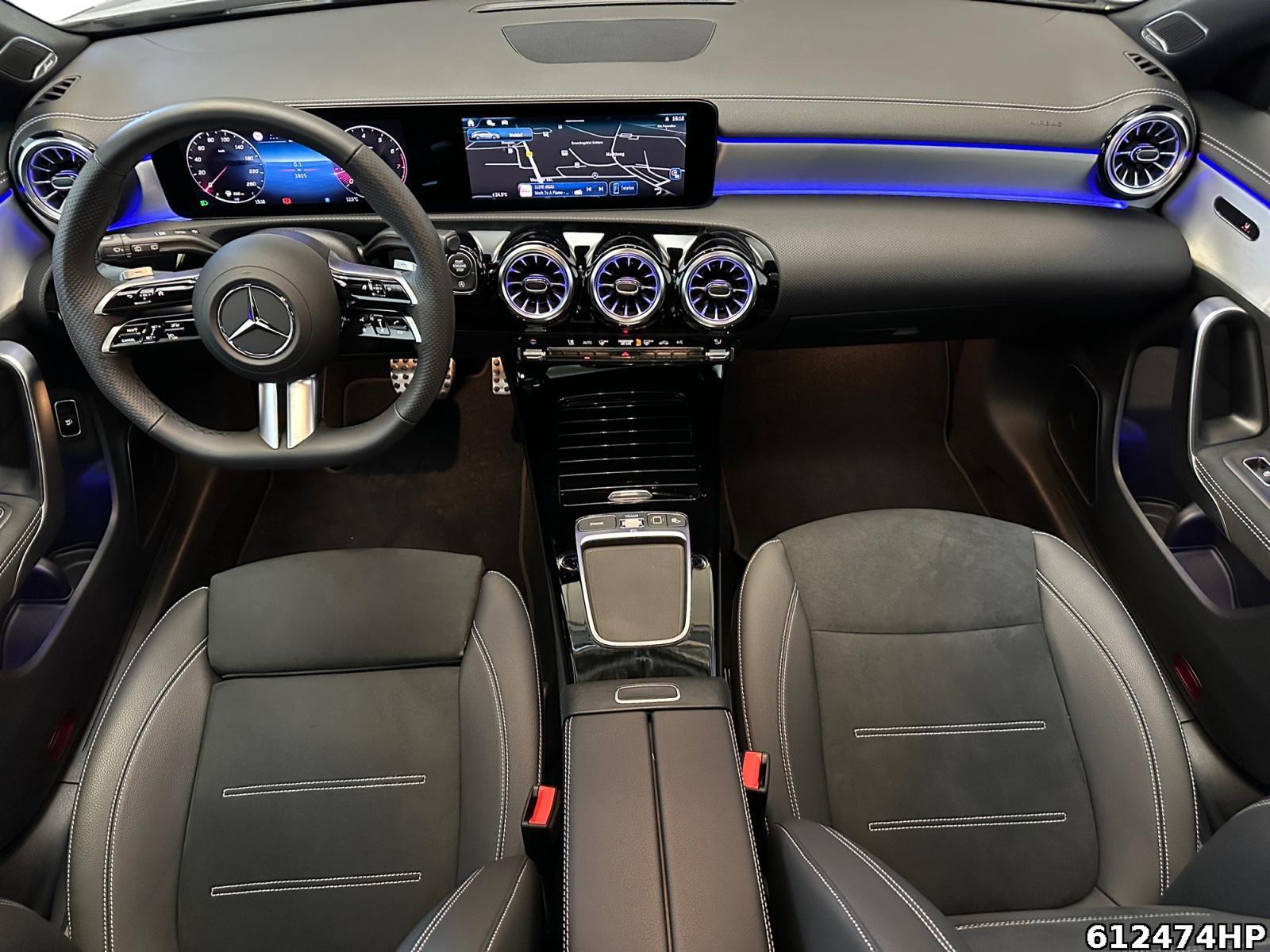 Fahrzeugabbildung Mercedes-Benz CLA 200 Shooting Brake AMG Pano Night Distronic Keyless 360°