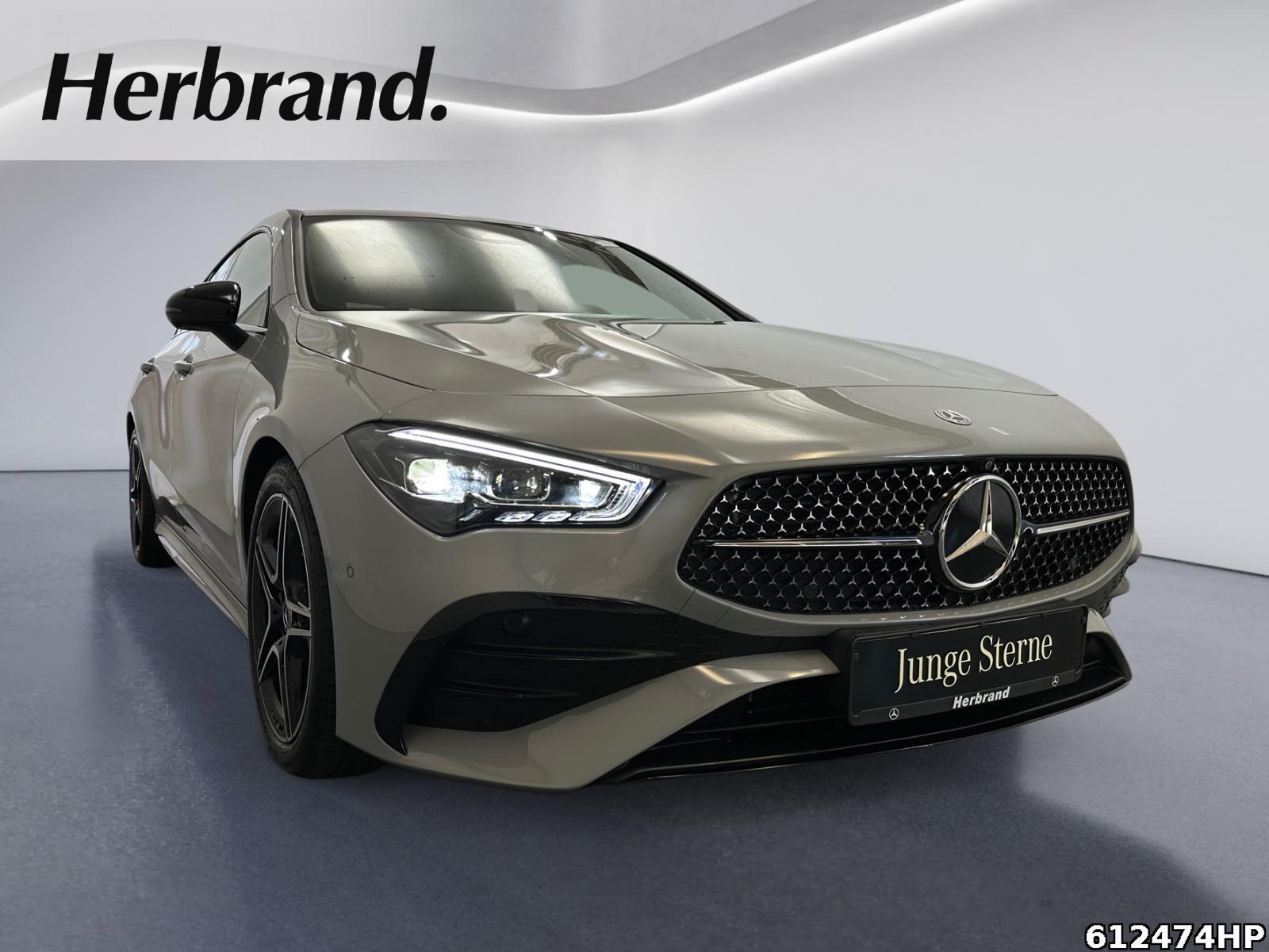 Fahrzeugabbildung Mercedes-Benz CLA 200 Shooting Brake AMG Pano Night Distronic Keyless 360°