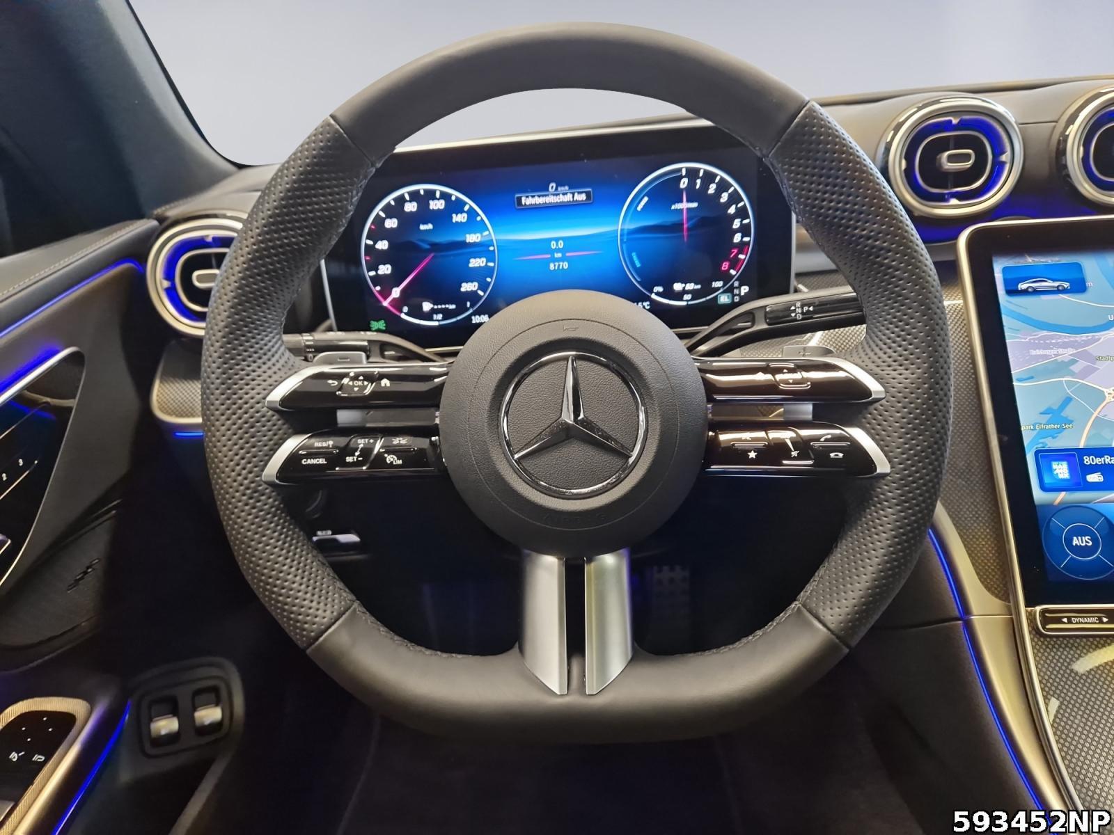 Fahrzeugabbildung Mercedes-Benz CLE 300 e AMG Digital-Light Distronic Pano 360°