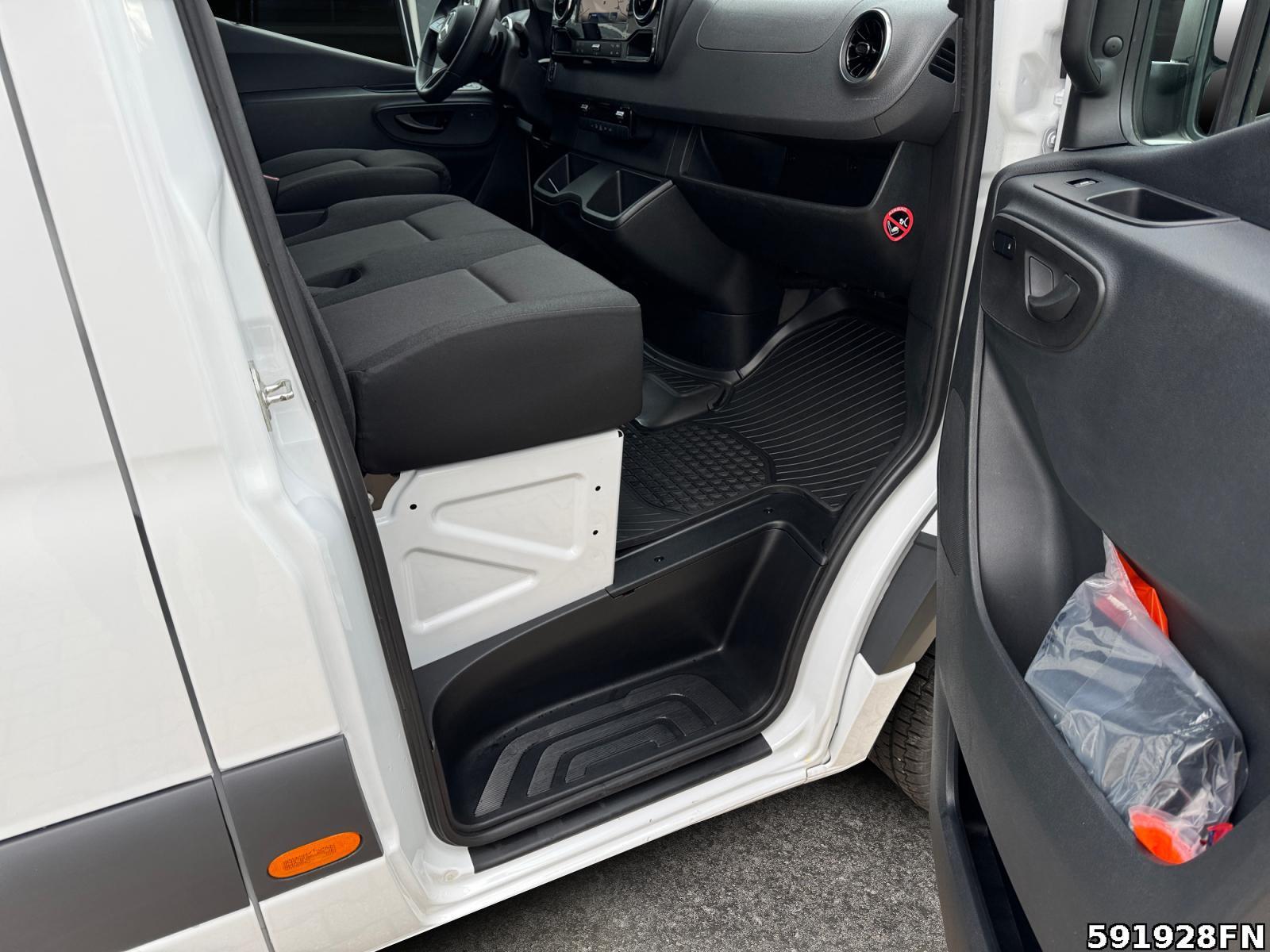 Fahrzeugabbildung Mercedes-Benz Sprinter 317 CDI *L2H2*Automatik*RFK*MBUX*