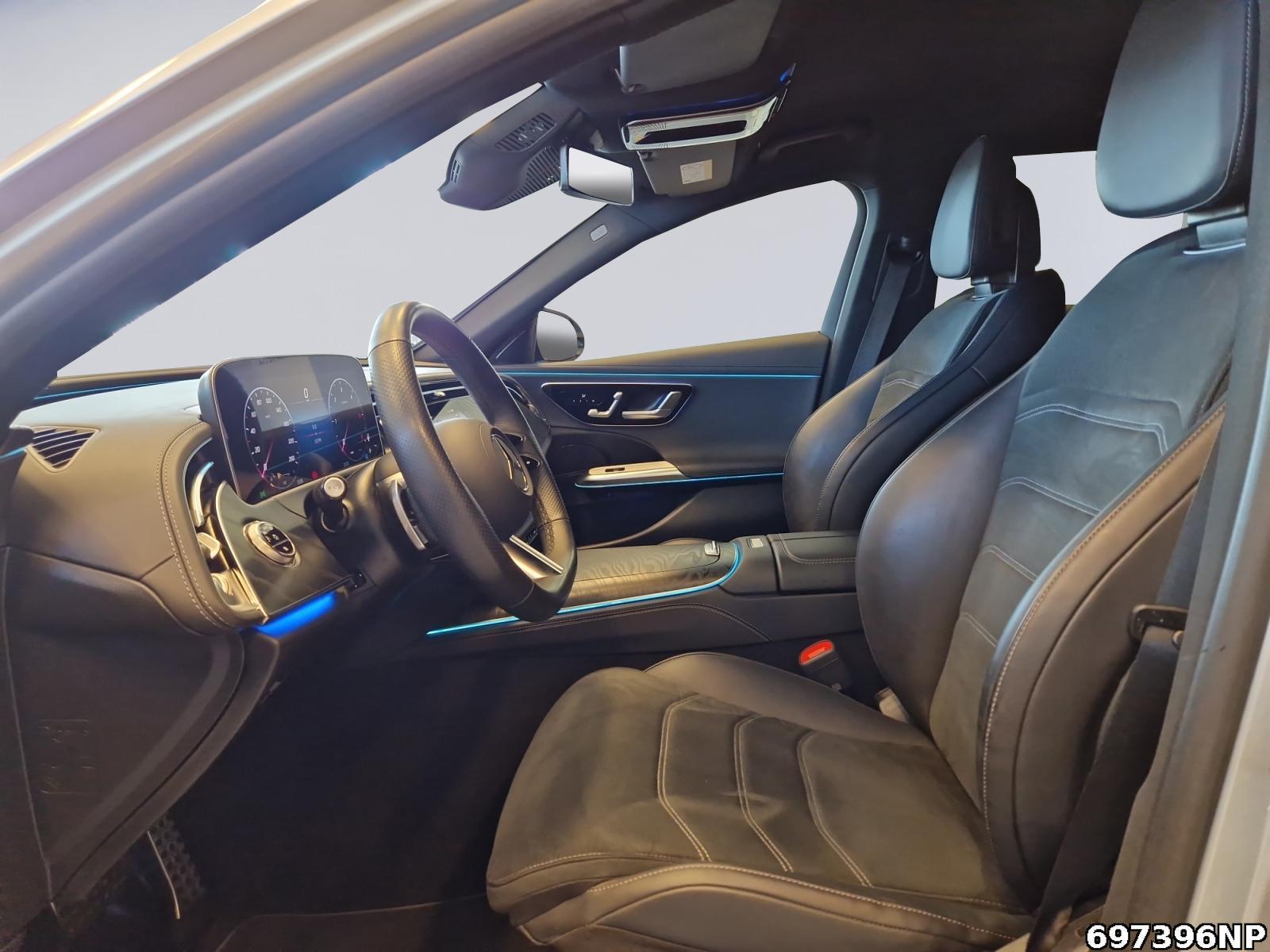 Fahrzeugabbildung Mercedes-Benz E 220 d T AMG Night Digital-Light AHK 360° Totw