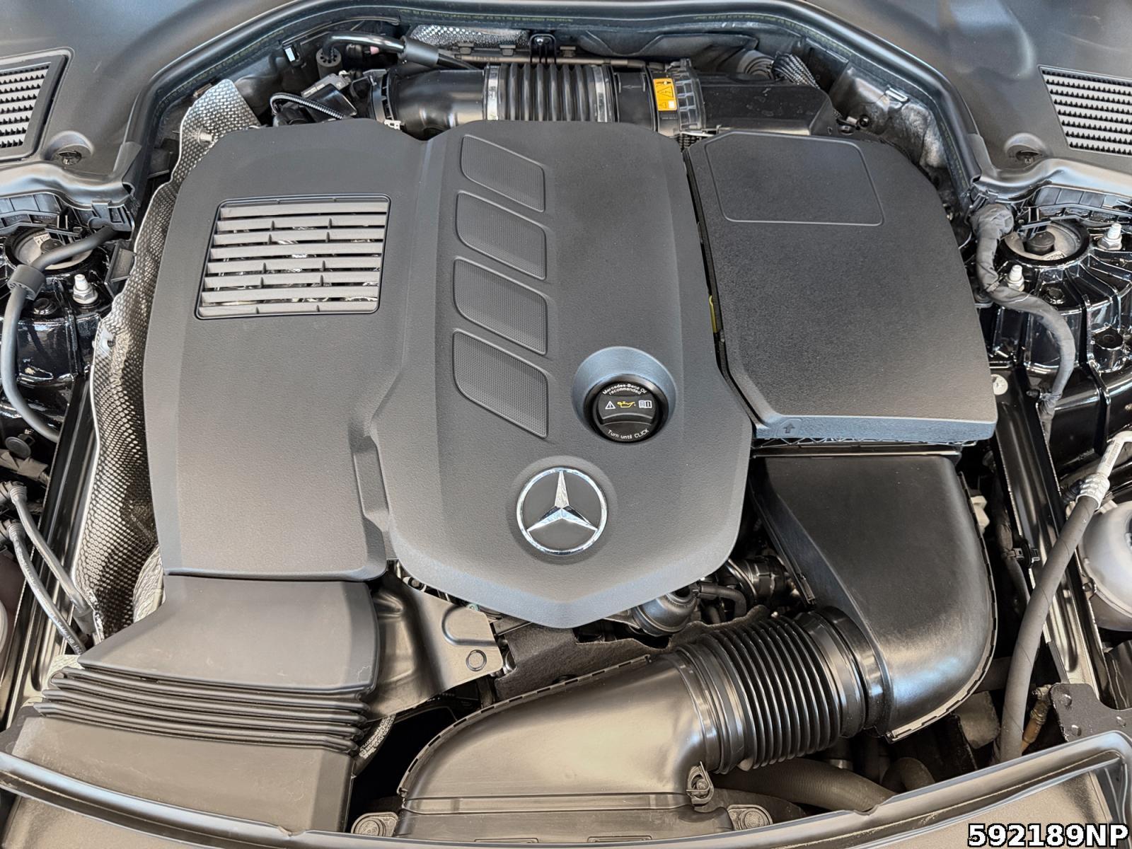 Fahrzeugabbildung Mercedes-Benz C 300 d T AMG AHK DIGITAL LIGHT Memory DISTRONIC