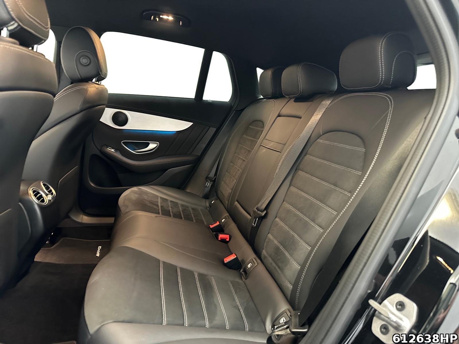 Fahrzeugabbildung Mercedes-Benz EQC 4M AMG AHK 360° Distronic 21