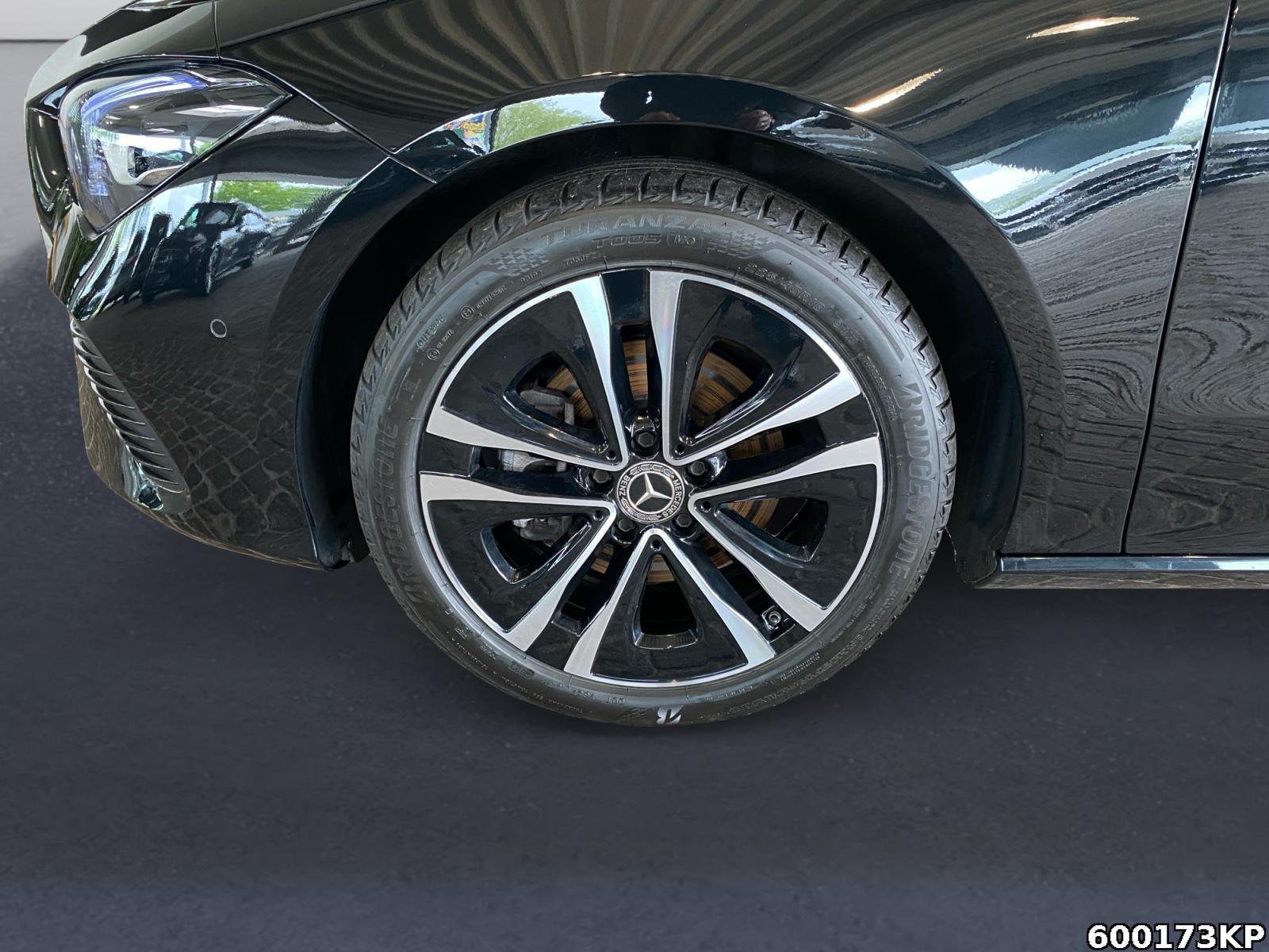 Fahrzeugabbildung Mercedes-Benz CLA 200 d SB Progressive Distronik Kamera AHK